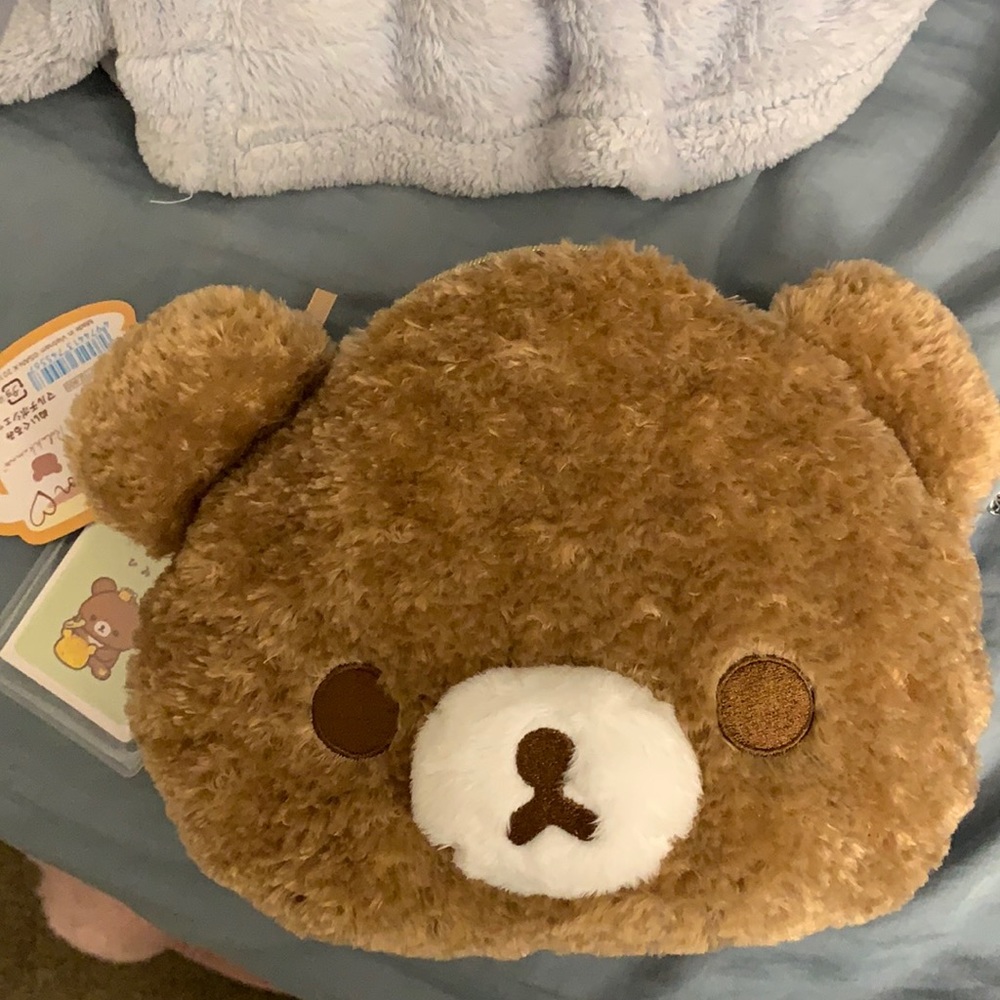New rilakkuma / chairoikoguma cafe color furry crossbody bag 🐻